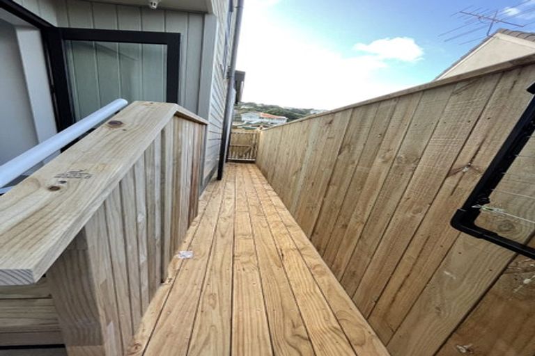 Photo of property in 145e The Parade, Island Bay, Wellington, 6023