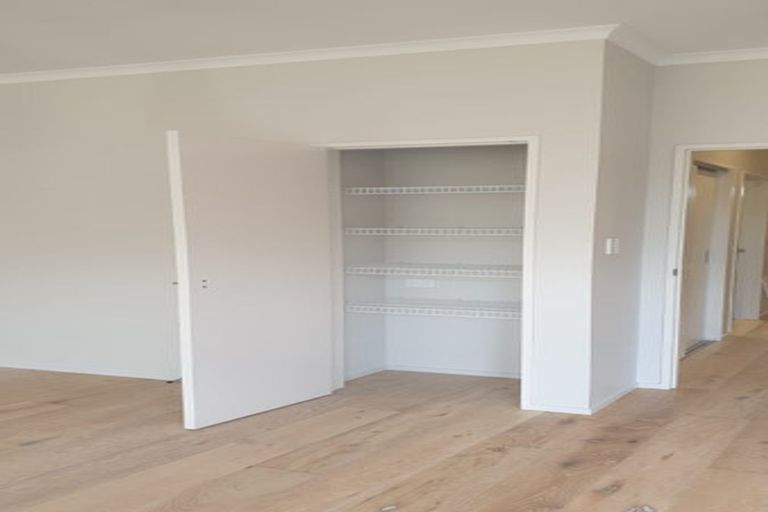 Photo of property in 14 Harakeke Road, Hobsonville, Auckland, 0616