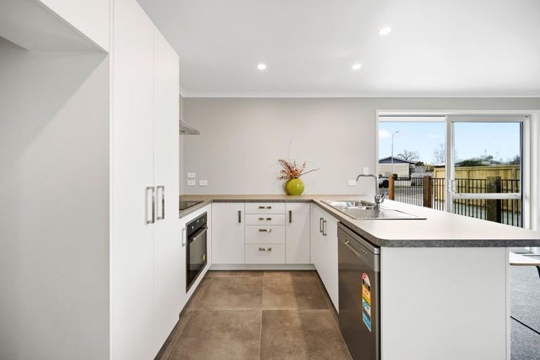 Photo of property in 56a Deanwell Avenue, Deanwell, Hamilton, 3206