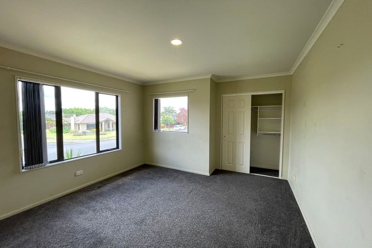 Photo of property in 69 Wayne Francis Drive, Flat Bush, Auckland, 2016
