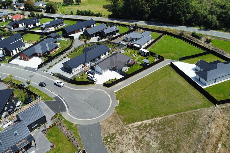 Photo of property in 33 Franks Place, Outram, 9019