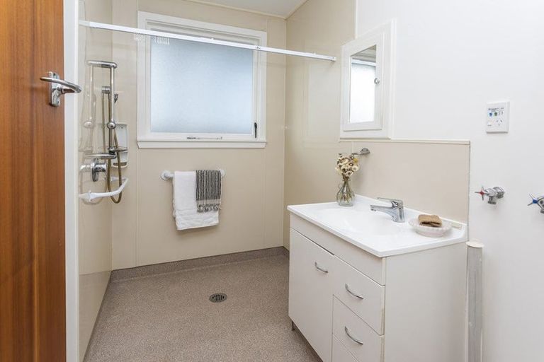 Photo of property in 1/103 Opawa Road, Opawa, Christchurch, 8023