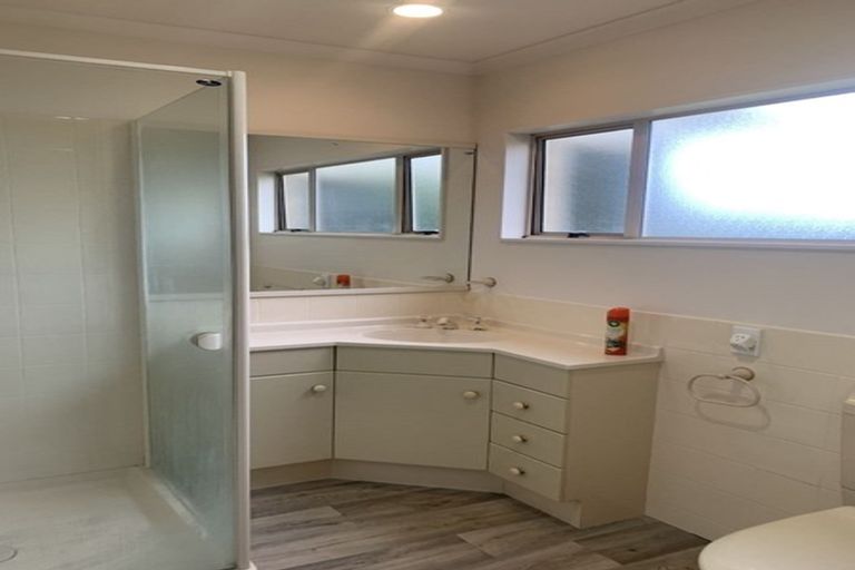 Photo of property in 40 Kingsgate Avenue, Havelock North, 4130