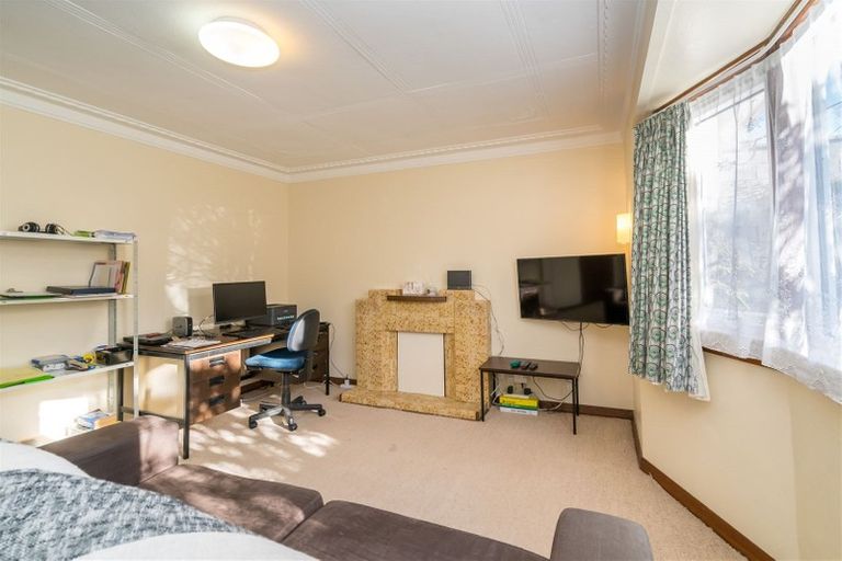 Photo of property in 26 Grandview Crescent, Opoho, Dunedin, 9010