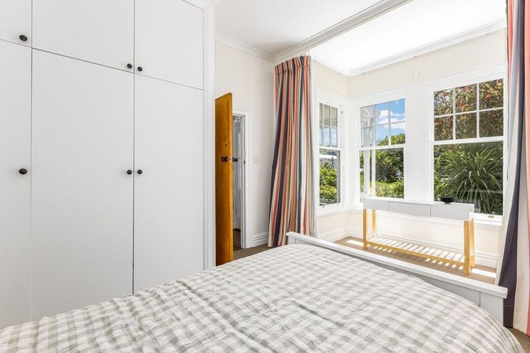 Photo of property in 69 Herald Street, Berhampore, Wellington, 6023