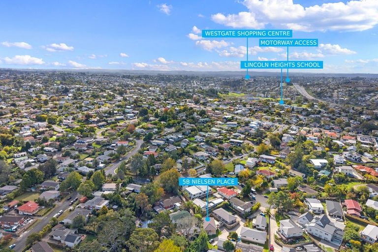 Photo of property in 5b Nielsen Place, Massey, Auckland, 0614