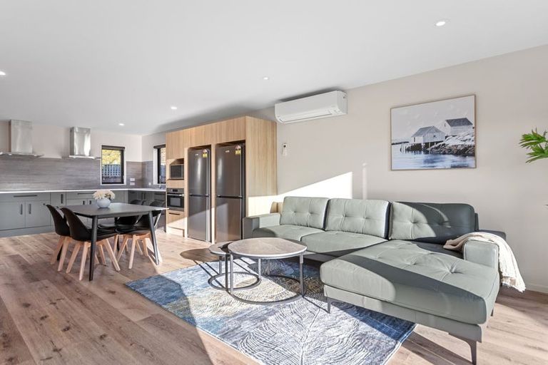 Photo of property in 23 Hillary Crescent, Upper Riccarton, Christchurch, 8041