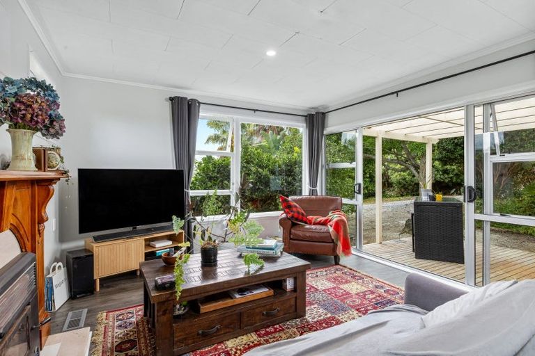 Photo of property in 844 State Highway 1, Pohuehue, Warkworth, 0983