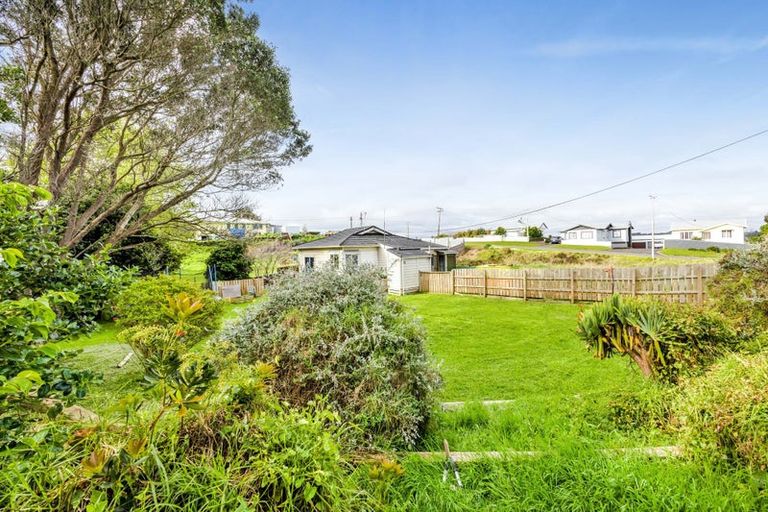 Photo of property in 22 Leicester Street, Patea, 4520
