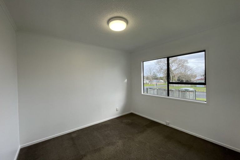 Photo of property in 2 Fairdale Avenue, Red Hill, Papakura, 2110