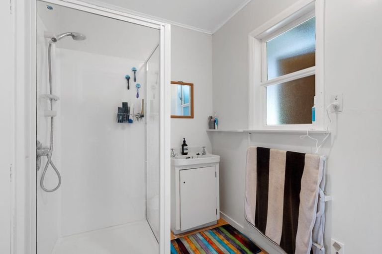 Photo of property in 120 Waihakeke Road, Waihakeke, Carterton, 5792