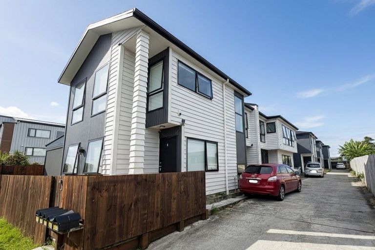 Photo of property in 141a Russell Road, Manurewa, Auckland, 2102