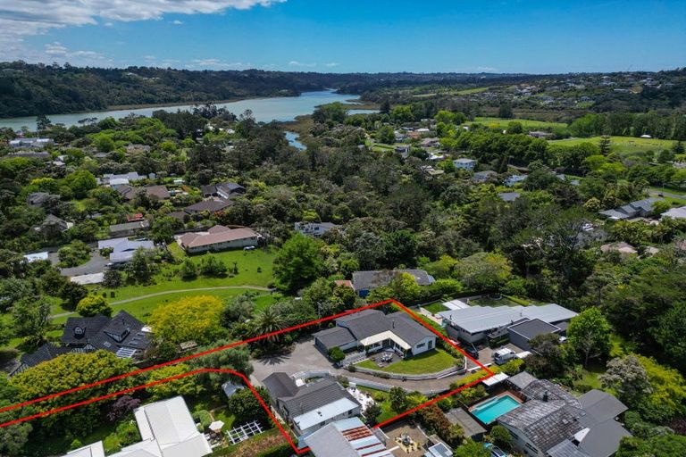 Photo of property in 49a Roland Road, Greenhithe, Auckland, 0632