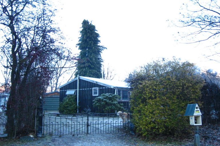 Photo of property in 16 Nairn Street, Arrowtown, 9302