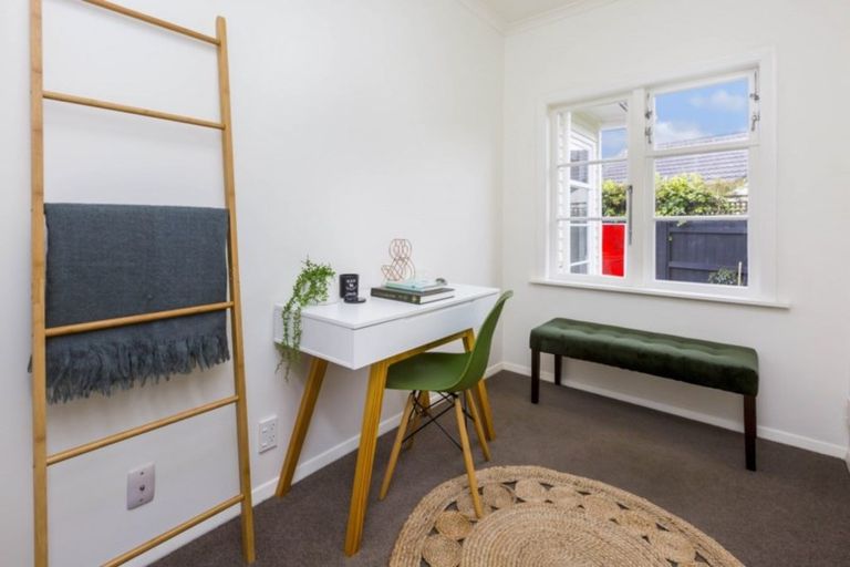 Photo of property in 8a Kiln Street, Silverstream, Upper Hutt, 5019