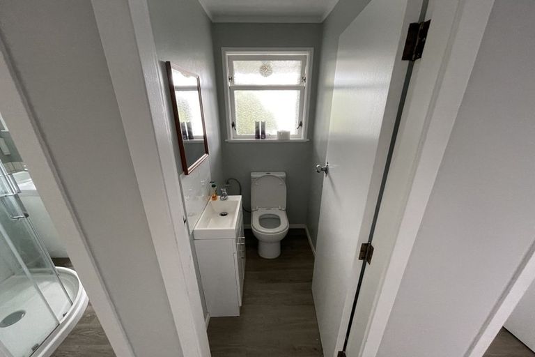 Photo of property in 96 Jamaica Drive, Grenada North, Wellington, 5028