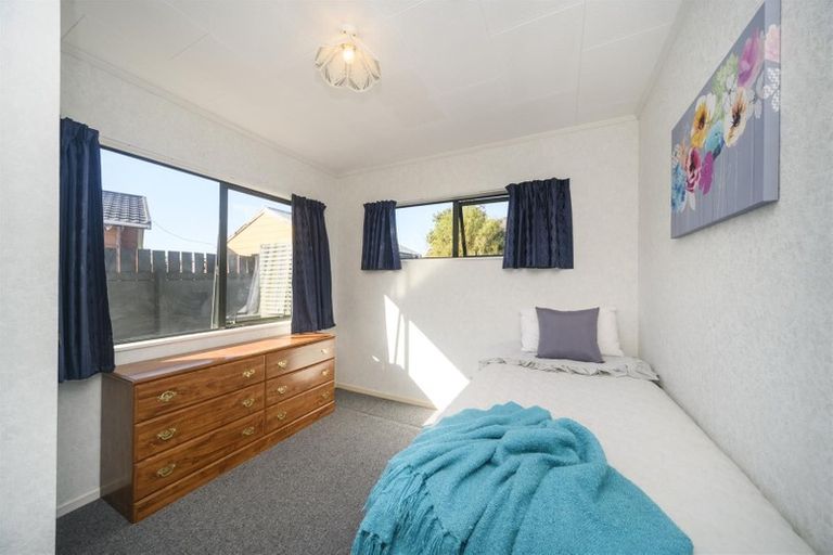 Photo of property in 12 Mansell Crescent, Bulls, 4818