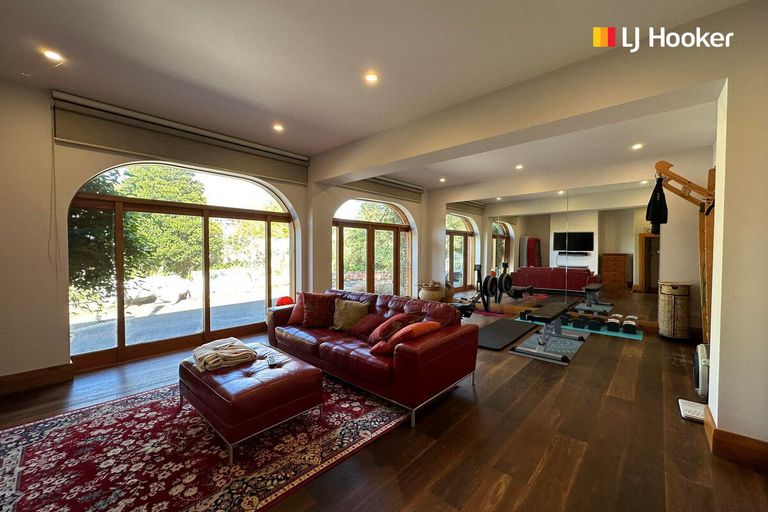 Photo of property in 6a Elliffe Place, Shiel Hill, Dunedin, 9013