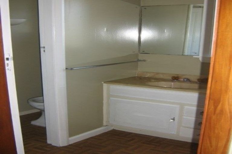 Photo of property in 113 Main North Road, Papanui, Christchurch, 8052