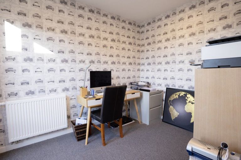 Photo of property in 19 Longwood Drive, Winton, 9720