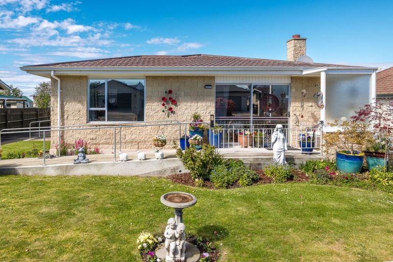 Photo of property in 7 Churchill Place, Waimate, 7924