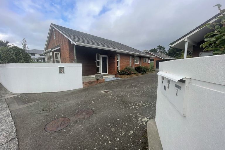 Photo of property in 2/26 Myrtle Street, Hutt Central, Lower Hutt, 5010