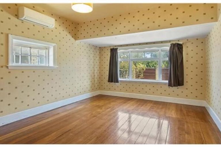 Photo of property in 120 Lincoln Road, Addington, Christchurch, 8024