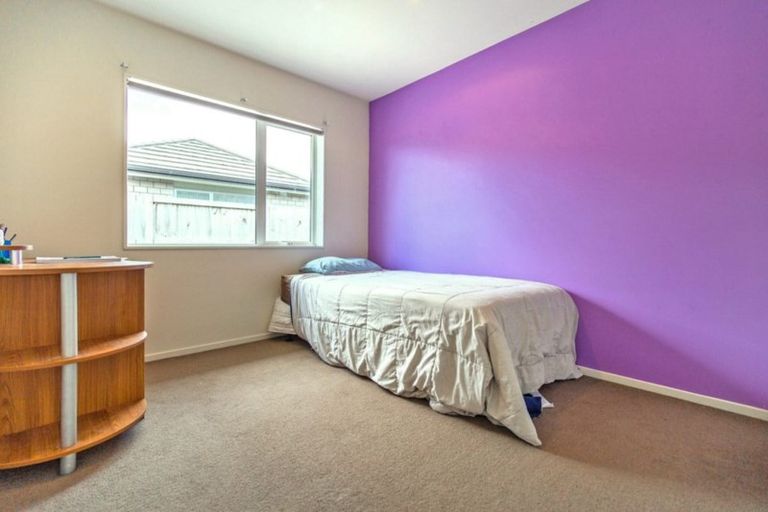 Photo of property in 5 Piwakawaka Court, Rototuna North, Hamilton, 3210