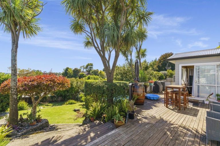 Photo of property in 11 Poike Road, Hairini, Tauranga, 3112