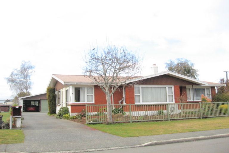 Photo of property in 26 Mckerrow Street, Te Anau, 9600