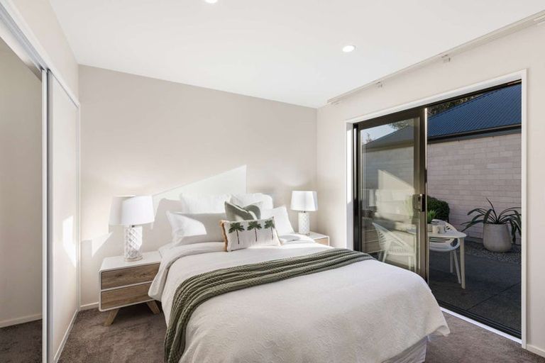 Photo of property in 2/14 Cotswold Avenue, Bishopdale, Christchurch, 8053