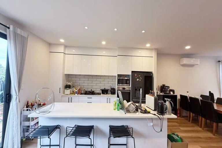 Photo of property in 5 Milenio Crescent, Windsor Park, 0632