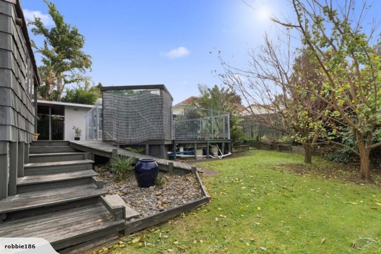 Photo of property in 103 Waihi Road, Judea, Tauranga, 3110