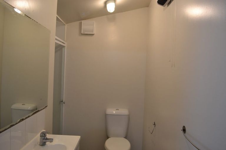 Photo of property in 50 Ellice Street, Mount Victoria, Wellington, 6011