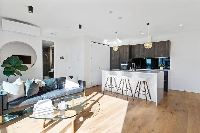 Photo of property in Crest Apartments, 407/199 Great North Road, Grey Lynn, Auckland, 1021