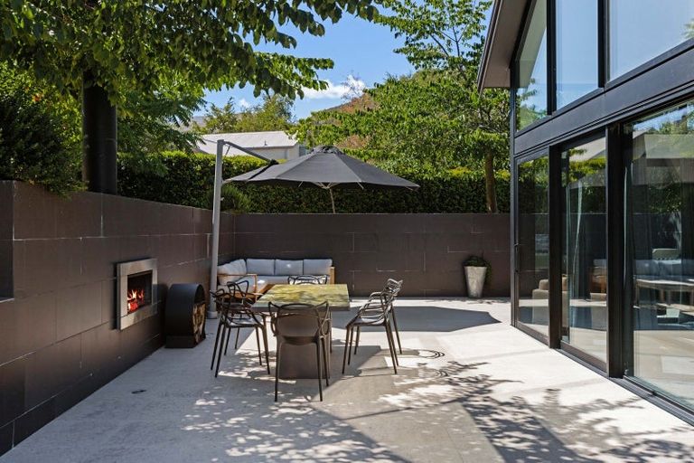 Photo of property in Butel Park, 15 Essex Avenue, Arrowtown, 9302