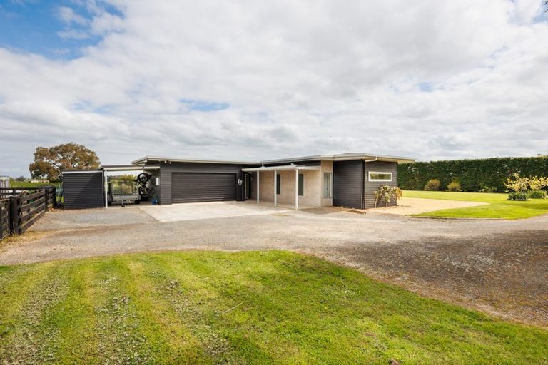 Photo of property in 743 Stoney Creek Road, Bunnythorpe, Palmerston North, 4470