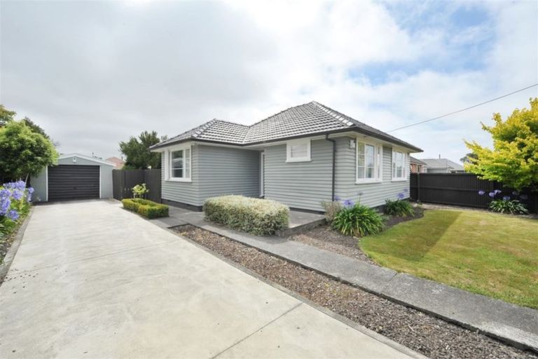 Photo of property in 18 Tirangi Street, Hei Hei, Christchurch, 8042