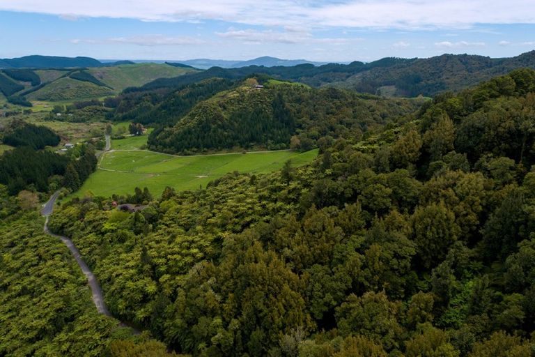 Photo of property in 231 Millar Road, Lake Okareka, Rotorua, 3076