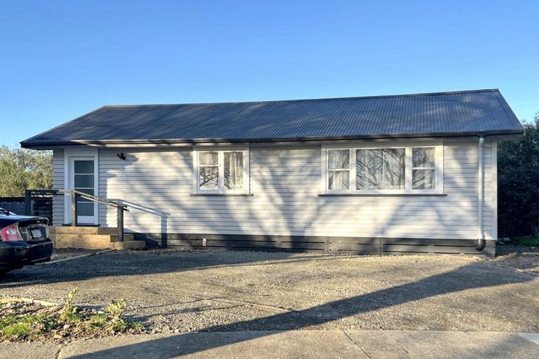 Photo of property in 73 Birmingham Street, Takaro, Palmerston North, 4412