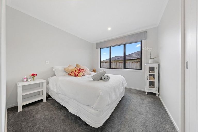 Photo of property in 37 Raithburn Terrace, Pokeno, 2402