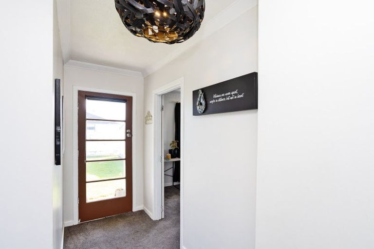 Photo of property in 16 Stirrat Street, Kingswell, Invercargill, 9812