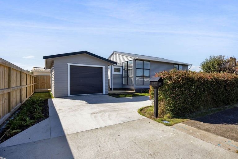 Photo of property in 34 Pacey Avenue, Hawera, 4610
