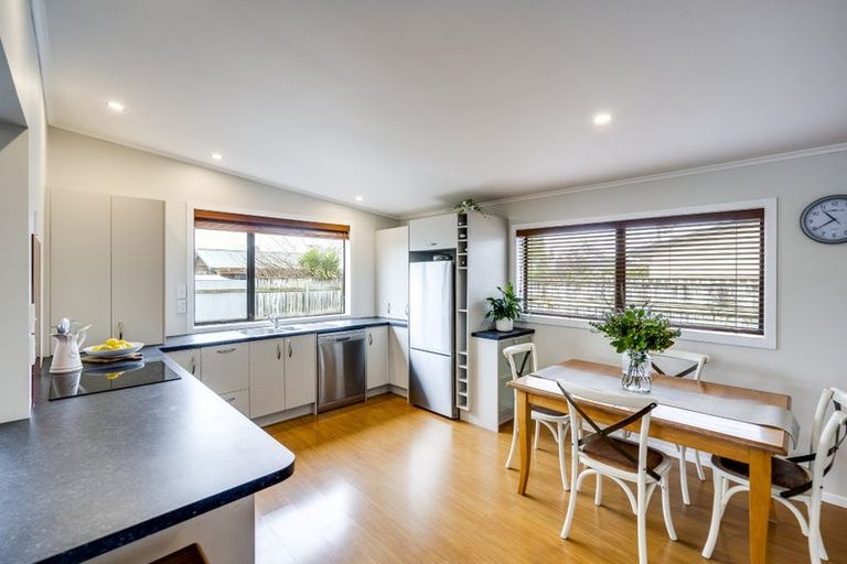 Photo of property in 131 Auckland Road, Greenmeadows, Napier, 4112