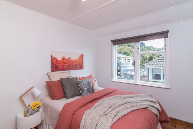 Photo of property in 37 Tukanae Street, Strathmore Park, Wellington, 6022