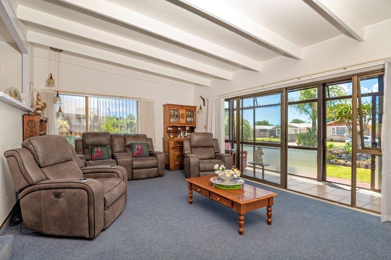 Photo of property in 107 Riverside Drive, Whakatane, 3120