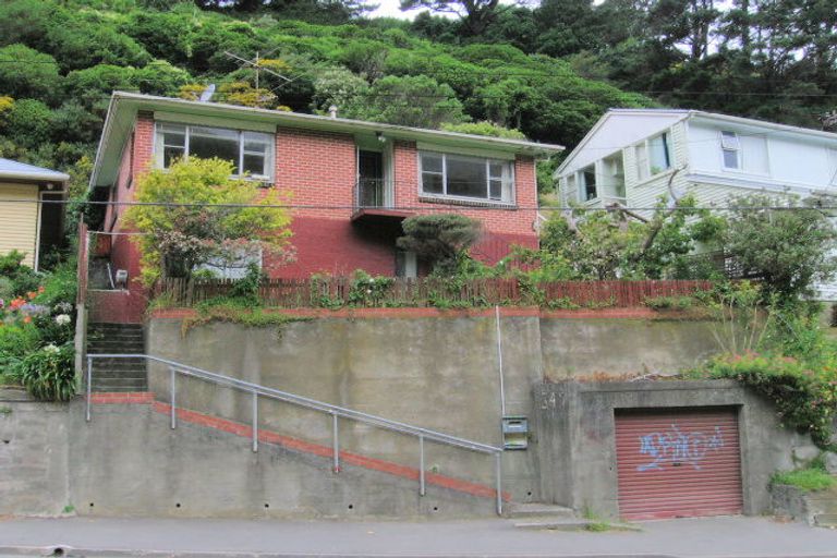 Photo of property in 347 Ohiro Road, Brooklyn, Wellington, 6021