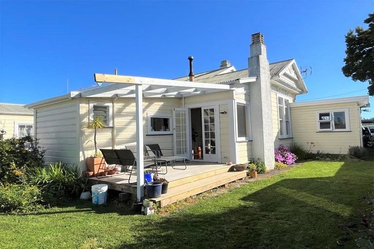 Photo of property in 33 Worksop Road, Masterton, 5810