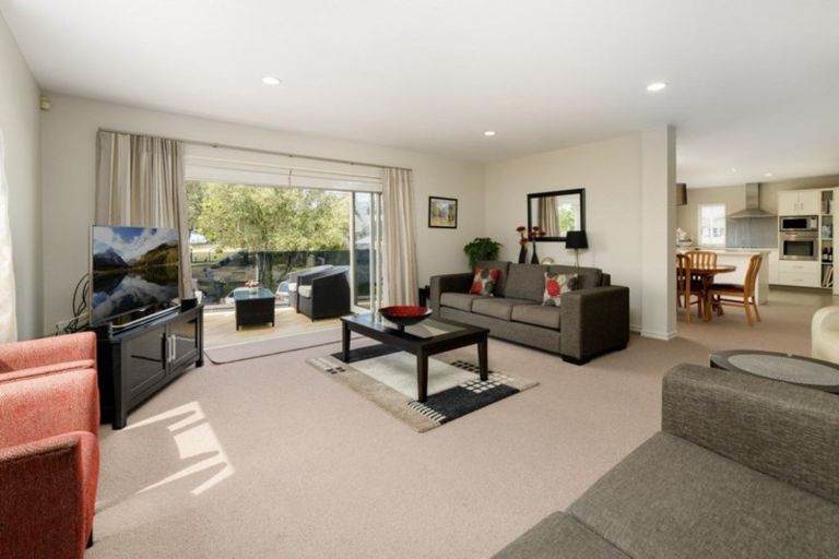 Photo of property in 32a Te Ngaio Road, Mount Maunganui, 3116