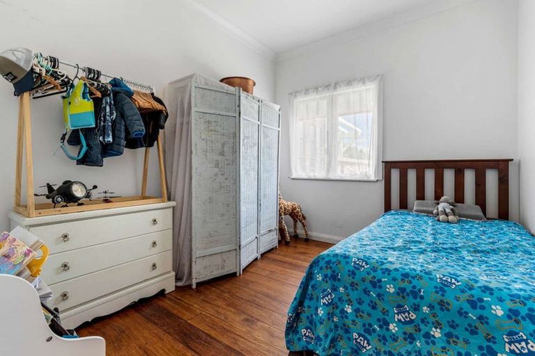 Photo of property in 8 Wilson Road South, Waihi Beach, 3611